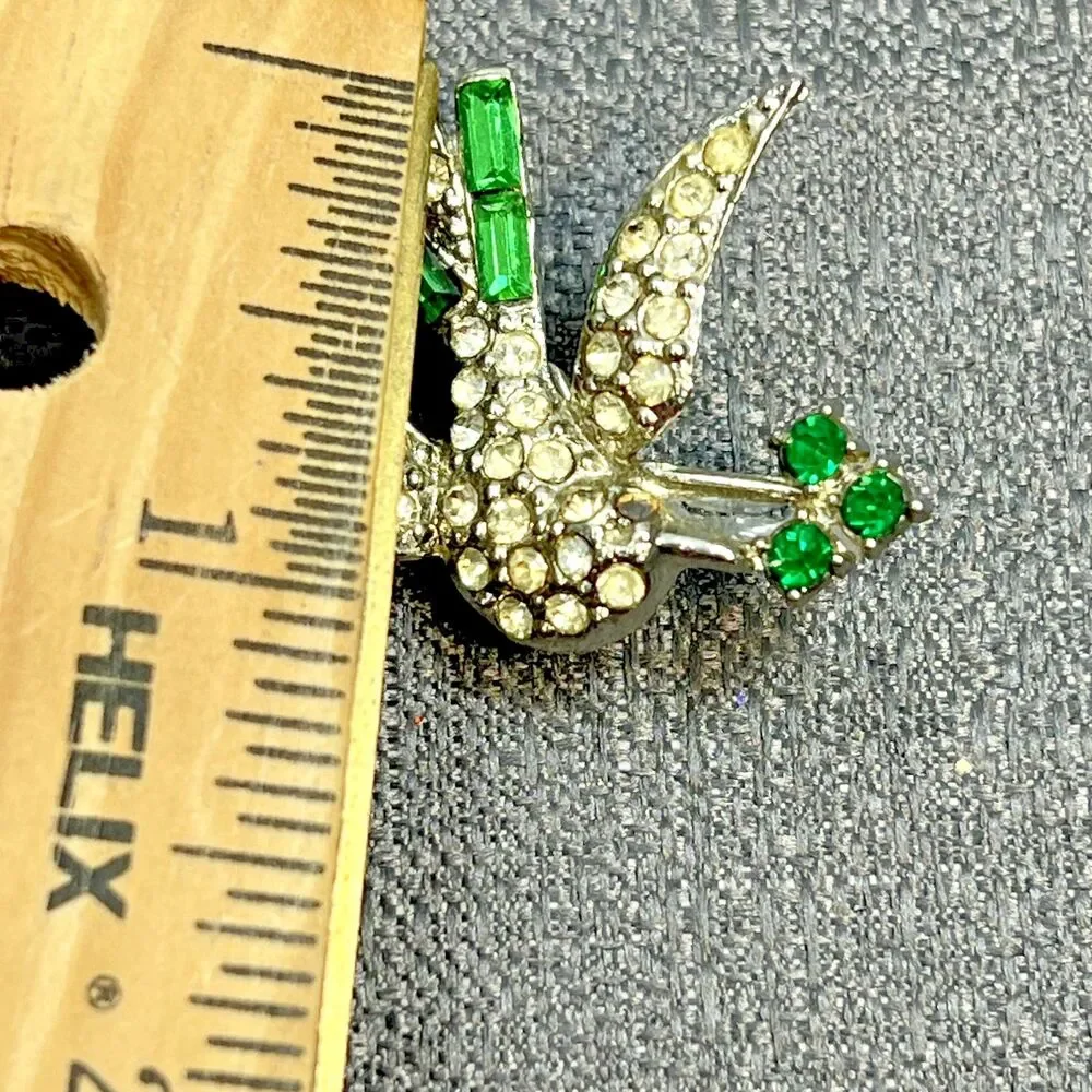 Dove Clear Crystal Green Emerald Rhinestone Flying Peace Silver Pin Brooch